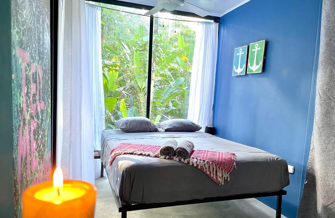 Villa Joeyshe- New Luxury Villa With Pool & Ac Puerto Viejo de Talamanca 外观 照片