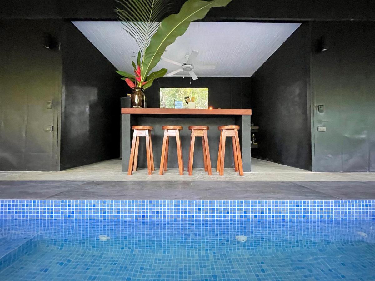 Villa Joeyshe- New Luxury Villa With Pool & Ac Puerto Viejo de Talamanca 外观 照片